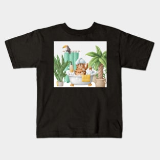 Cute Tiger İn Bath Kids T-Shirt